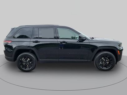 New 2026 Jeep Grand Cherokee Altitude