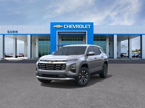 New 2026 Chevrolet Equinox LT FWD image 8