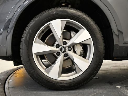 Certified 2023 Audi Q5 2.0T Premium Plus w/ Premium Plus Package image 13