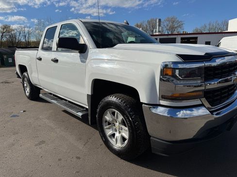 Used 2018 Chevrolet Silverado 1500 LS w/ Trailering Package AWD/4WD image 12