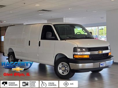 New 2026 Chevrolet Express 2500 Extended w/ Driver Convenience Package