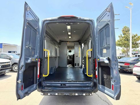 Used 2020 Ford Transit 250 148 High Roof Extended RWD image 12