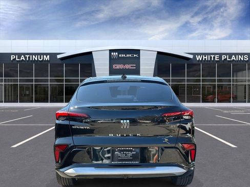 Used 2024 Buick Envista Sport Touring w/ Convenience II Package image 5