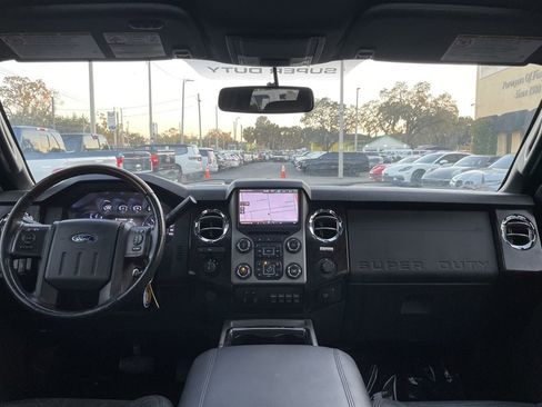 Used 2013 Ford F250 Platinum w/ FX4 Off Road Pkg image 5