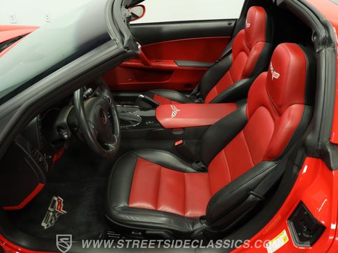 Used 2013 Chevrolet Corvette Grand Sport w/ 2LT Preferred Equipment Group RWD image 35