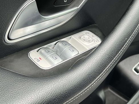 Used 2023 Mercedes-Benz GLE 350 4MATIC image 17