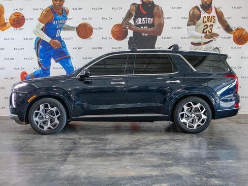Used 2022 Hyundai Palisade Calligraphy image 19
