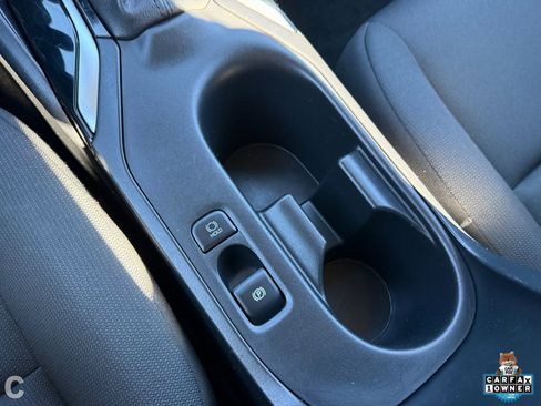 Used 2024 Toyota Corolla LE image 19