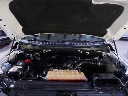 Used 2018 Ford F150 Lariat image 8