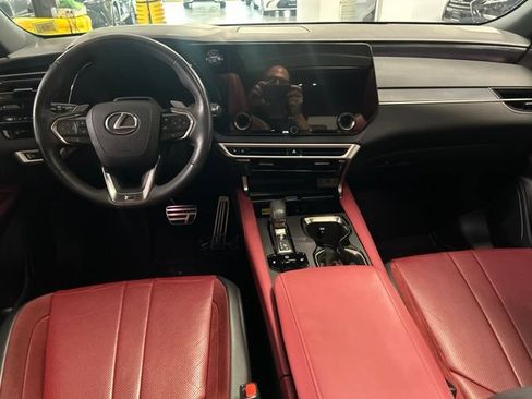 Used 2024 Lexus RX 500h F Sport w/ Convenience Package AWD/4WD image 16
