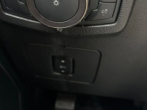 Used 2018 Ford F150 Raptor w/ Equipment Group 802A Luxury image 48