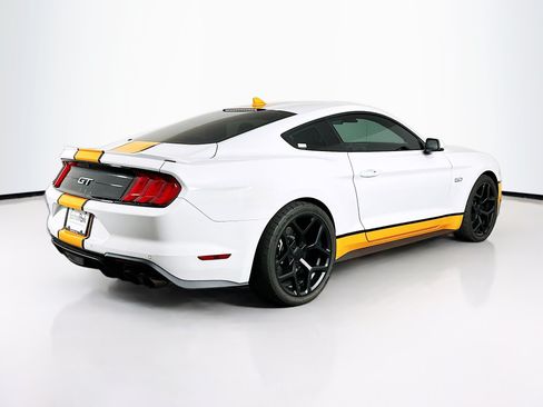 Used 2022 Ford Mustang GT Premium w/ Equipment Group 401A RWD image 9
