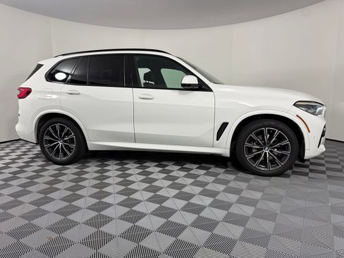 Used 2019 BMW X5 xDrive40i w/ M Sport Package image 8