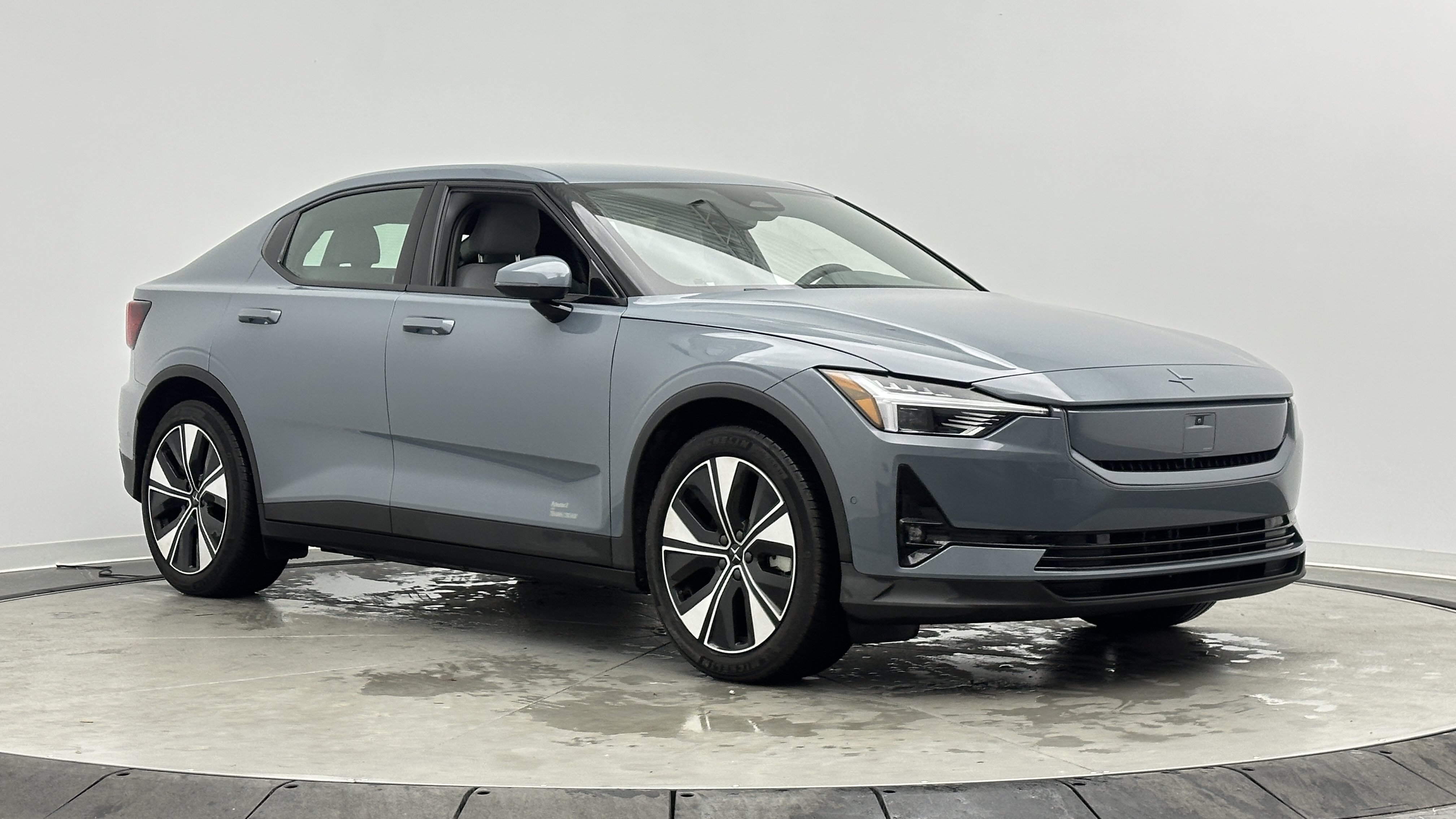 Used 2024 Polestar Polestar 2 AWD/4WD image 3