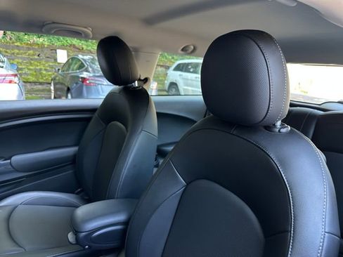 Used 2020 MINI Cooper 2-Door Hardtop w/ Storage Package image 13