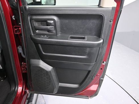 Used 2018 RAM 1500 Express w/ Express Value Package image 26