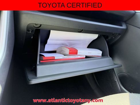 Certified 2025 Toyota RAV4 XLE AWD/4WD image 34
