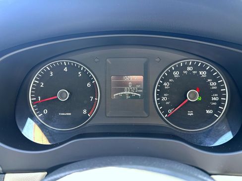Used 2014 Volkswagen Jetta SE FWD image 17