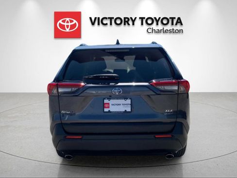 Used 2025 Toyota RAV4 XLE image 4