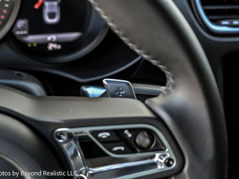 Used 2025 Porsche 718 Cayman image 35