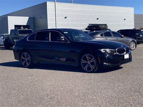 Certified 2024 BMW 330i 330i w/ Convenience Package image 5