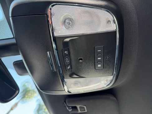 Used 2020 Dodge Durango R/T AWD/4WD image 25