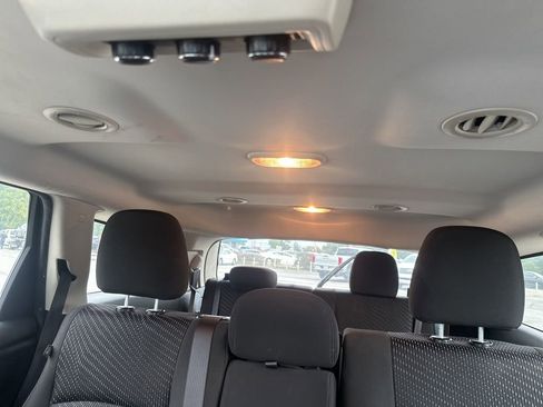 Used 2017 Dodge Journey SXT w/ Comfort/Convenience Group image 15