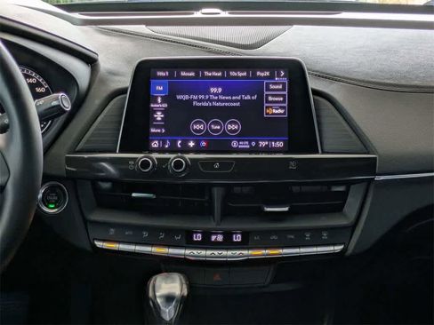 Used 2021 Cadillac CT4 Luxury image 19