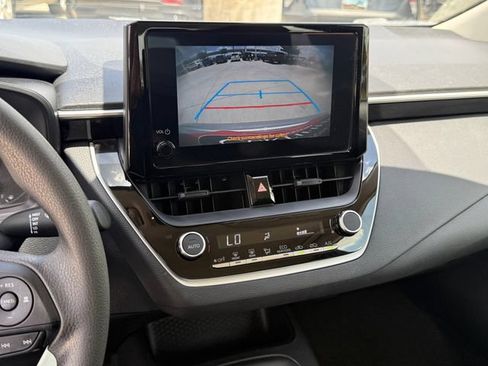 Used 2024 Toyota Corolla LE FWD image 18