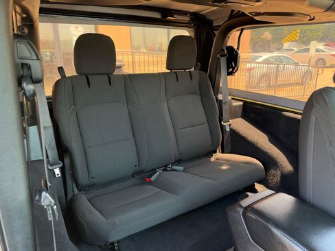 Used 2021 Jeep Wrangler Sport AWD/4WD image 25