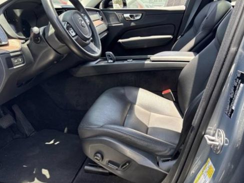 Used 2024 Volvo XC60 T8 Plus w/ Protection Package Premier AWD/4WD image 2