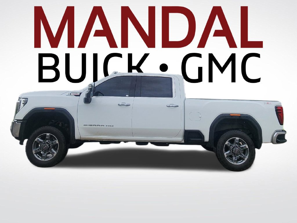 Used 2025 GMC Sierra 3500 SLT w/ SLT Convenience Package AWD/4WD image 11