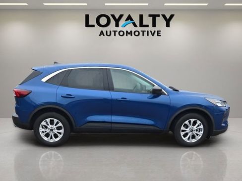 Used 2023 Ford Escape Active w/ Cold Weather Package image 6