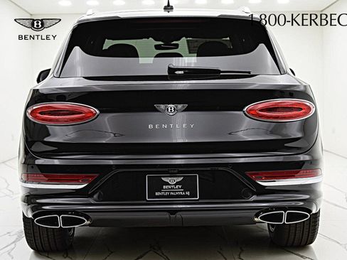 Certified 2021 Bentley Bentayga Plug-In Hybrid AWD/4WD image 5