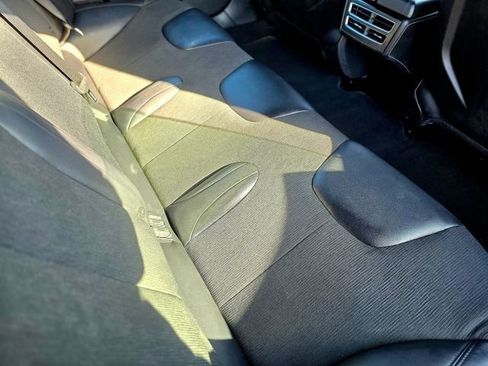 Used 2015 Tesla Model S 85D image 39