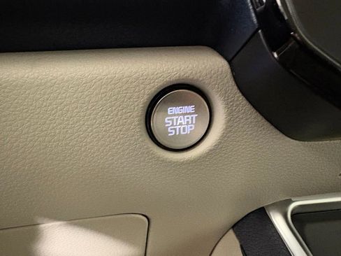 New 2026 Kia Carnival SX Prestige image 25