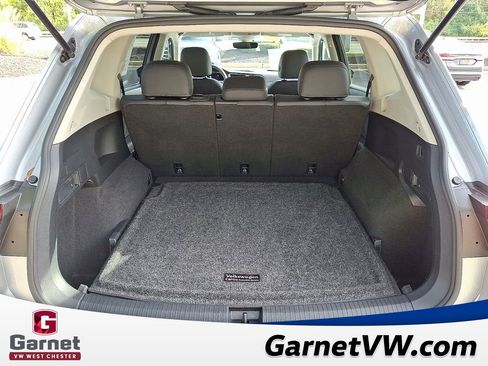 Certified 2022 Volkswagen Tiguan SE image 29