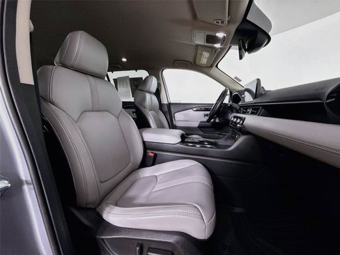 Used 2025 Honda Pilot EX-L image 29