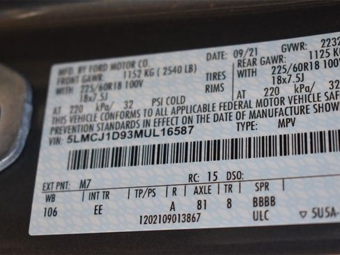 Used 2021 Lincoln Corsair AWD image 37