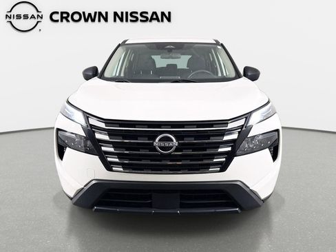 Certified 2024 Nissan Rogue S FWD image 2