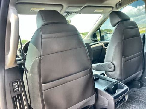 Used 2023 Honda Odyssey Touring image 13