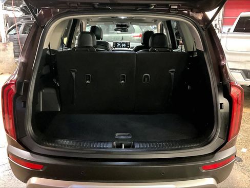 Used 2020 Kia Telluride S image 30