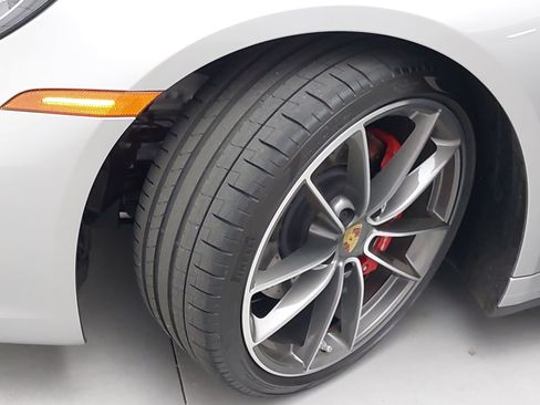 Certified 2024 Porsche 911 Carrera S RWD image 34
