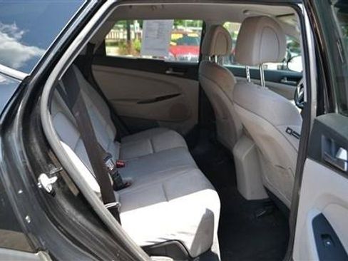 Used 2018 Hyundai Tucson SEL FWD image 20