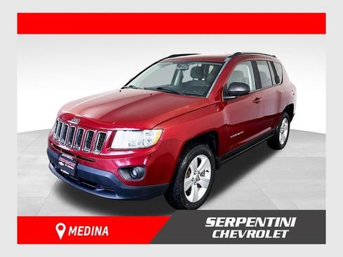 Used 2013 Jeep Compass Latitude w/ Sun/Sound Group AWD/4WD image 1