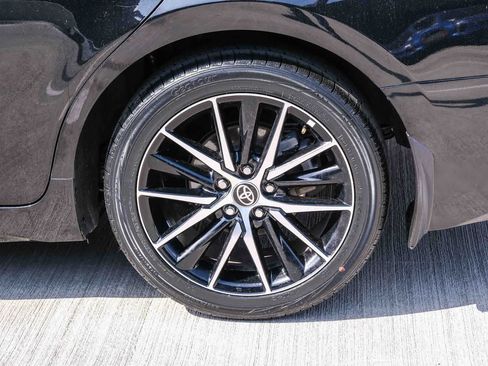 Certified 2024 Toyota Camry SE FWD image 9