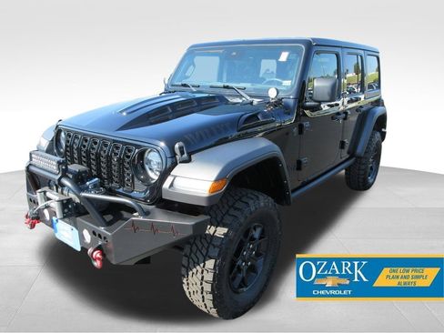 Used 2024 Jeep Wrangler Unlimited Sport AWD/4WD image 1