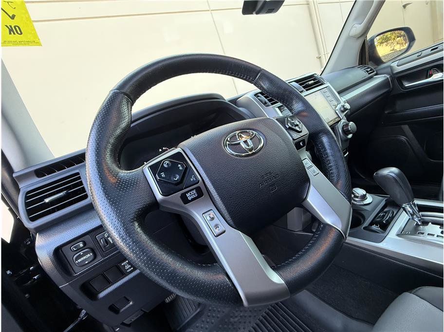 Used 2023 Toyota 4Runner SR5 Premium w/ Moonroof Package AWD/4WD image 13