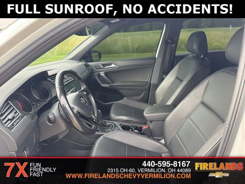 Used 2020 Volkswagen Tiguan SE R-Line image 11