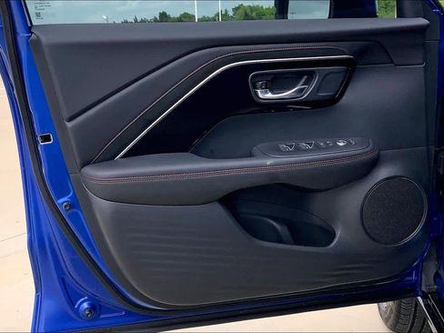 Used 2025 Acura ADX A-Spec image 21